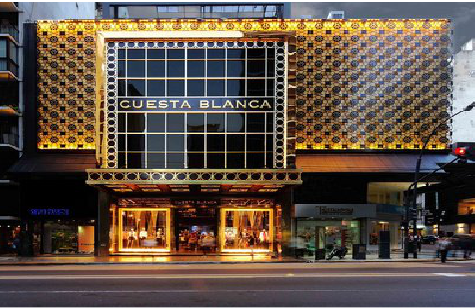 玉溪门头设计与商业空间的纽带。